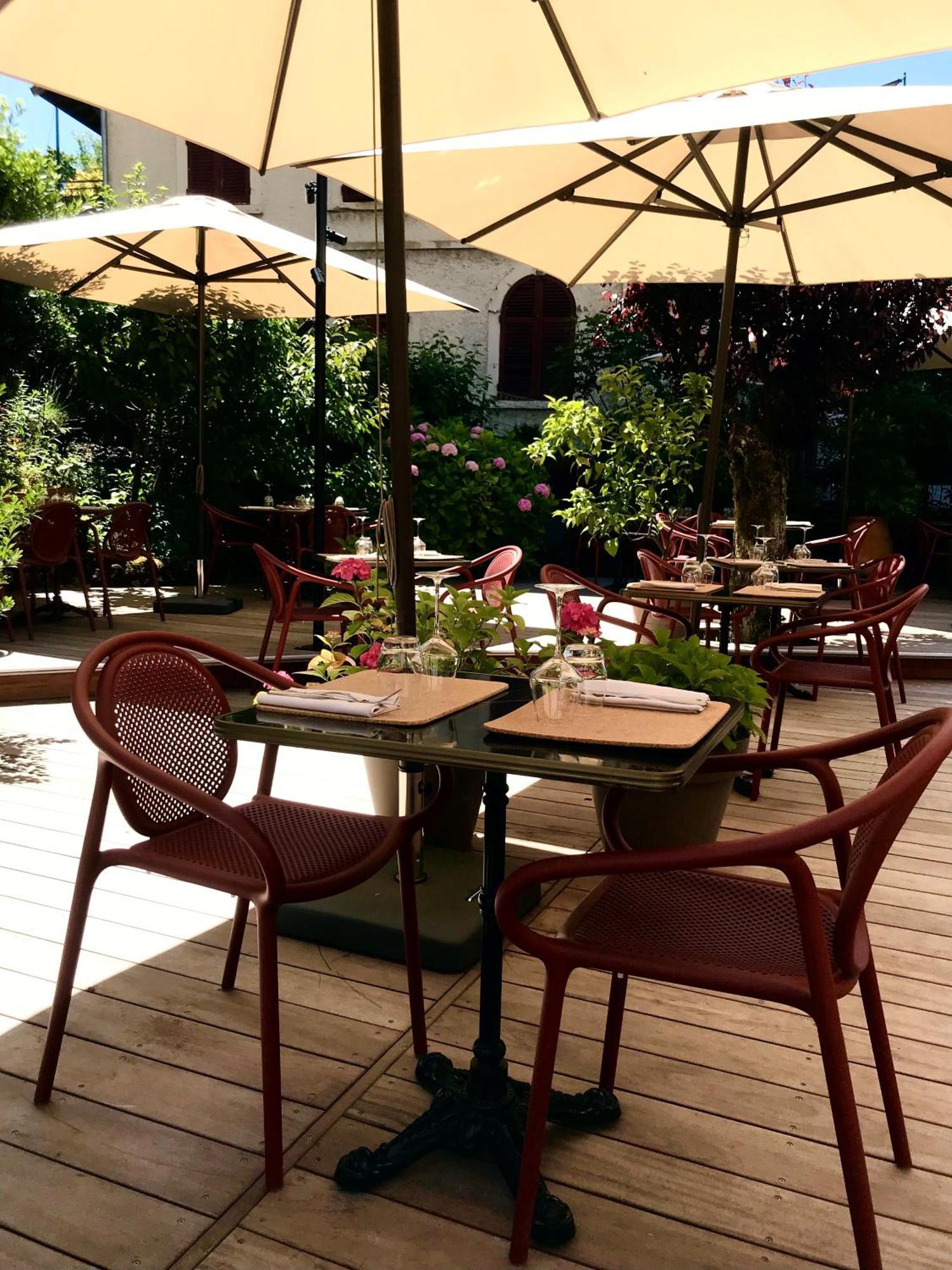 Hotel Gallia Aix-les-Bains Esterno foto