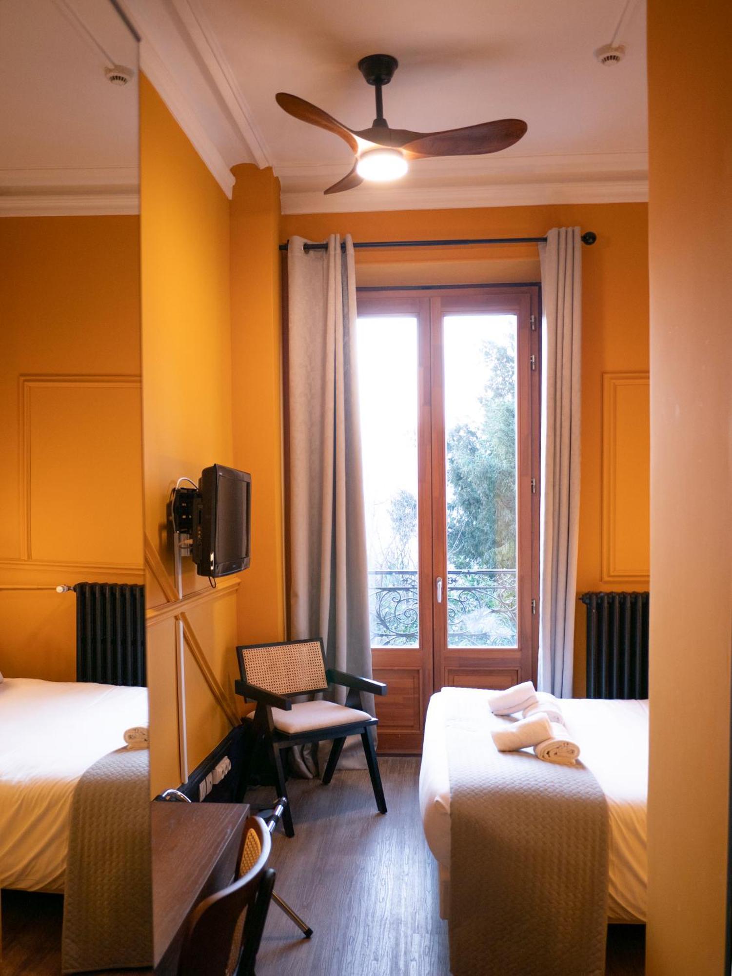 Hotel Gallia Aix-les-Bains Esterno foto